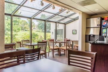 Breakfast/Coffee Service 36 of 43