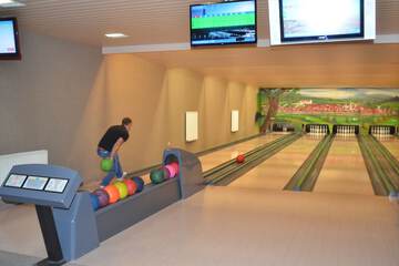 Sports facility