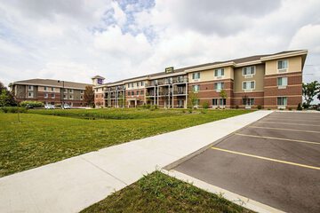 MainStay Suites Madison - Monona