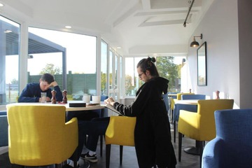 Cafe