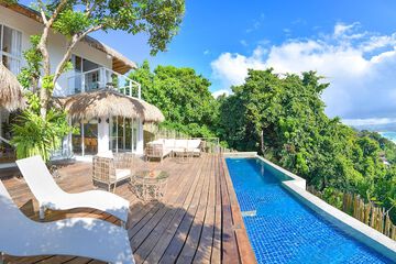 Sundeck