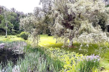 Hotel Exterior 49 of 59