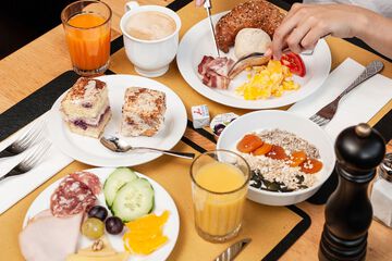 Breakfast meal