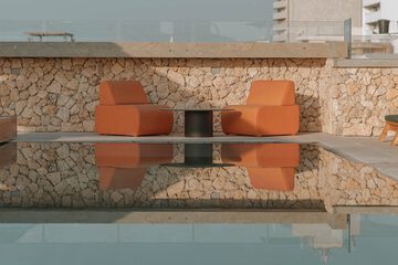 Rooftop pool