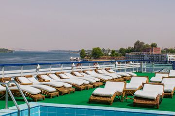 Rooftop pool