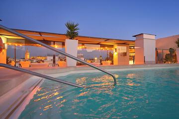 Rooftop pool