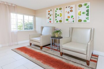 Hotel Interior 4 of 38