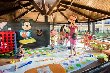 Children's play area - outdoor
