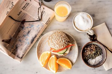 Breakfast meal