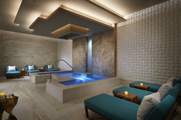 Indoor spa tub