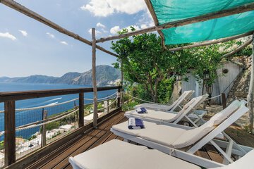 Sundeck