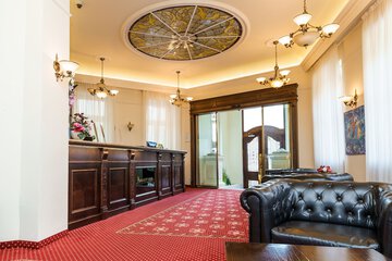 Concierge desk