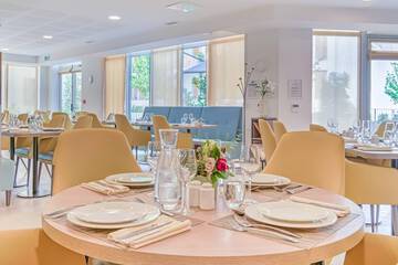 Breakfast area
