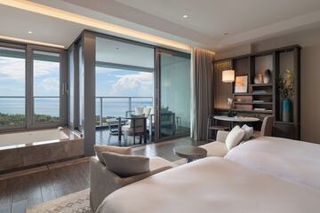 Beach/ocean view