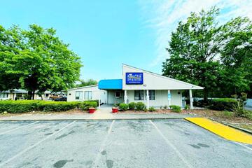 Super 8 by Wyndham Aberdeen Southern Pines
