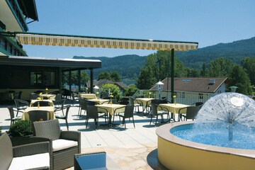 Sundeck