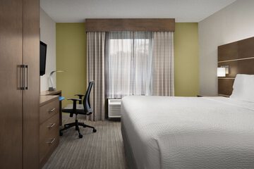 Room 29 of 42