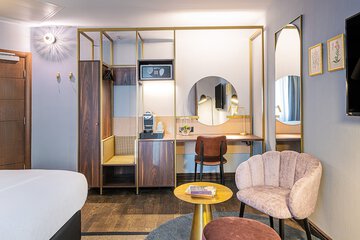 Room amenity