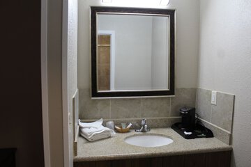 Bathroom sink