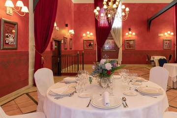 Banquet hall