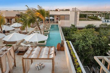 Rooftop pool