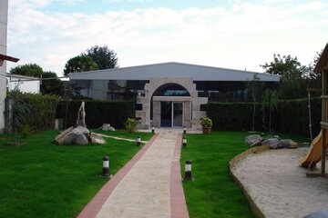 Children's play area - outdoor