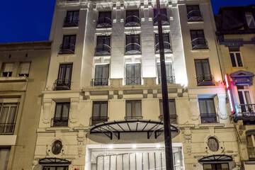 Front of property - evening/night