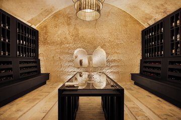 Tasting room