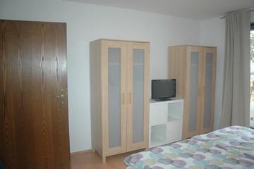 Photo 52