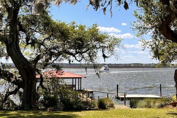 Property Grounds 44 of 49