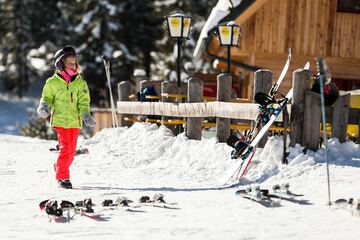 Snow and ski sports