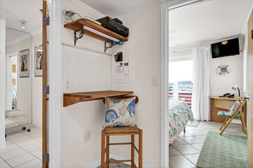 Ballroom/Hall 255 of 333