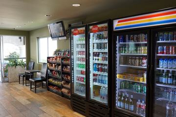 Snack bar