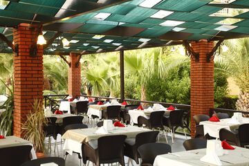 Food court