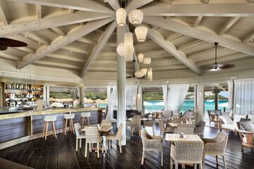 Beach bar