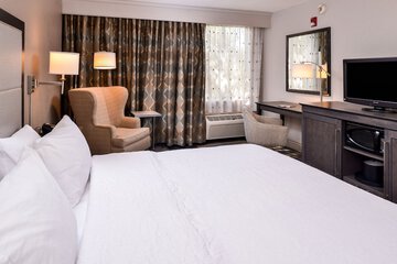 Room 25 of 61