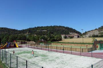 Photo 10