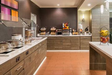 Breakfast/Coffee Service 18 of 21