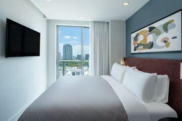 Room 34 of 65