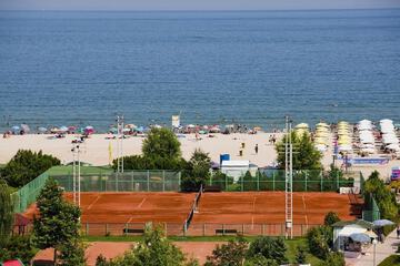 Sport court
