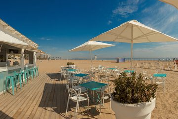 Beach bar
