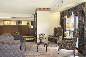 Super 8 by Wyndham Ruther Glen Kings Dominion Area