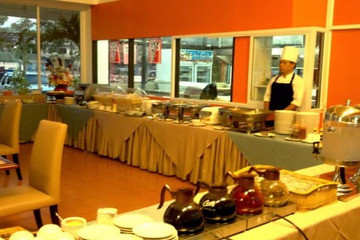 Breakfast area