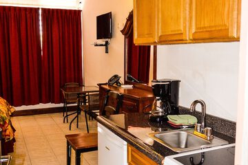 Private kitchenette
