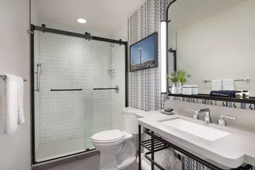 Bathroom shower