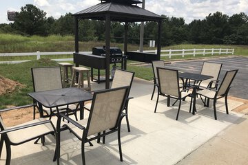 BBQ/picnic area