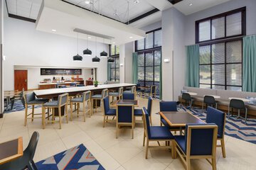 Breakfast/Coffee Service 23 of 27