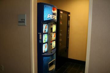 Vending machine