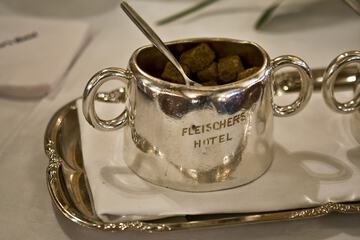 Coffee service