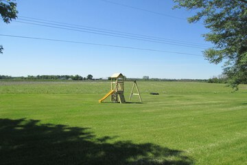 Children's play area - outdoor